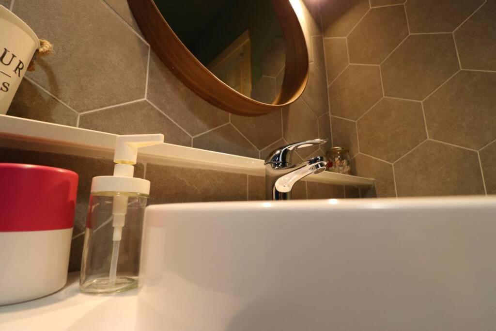 Room Emma,between bus&train station,Netflix,speed Wi-Fi Zagreb Buitenkant foto