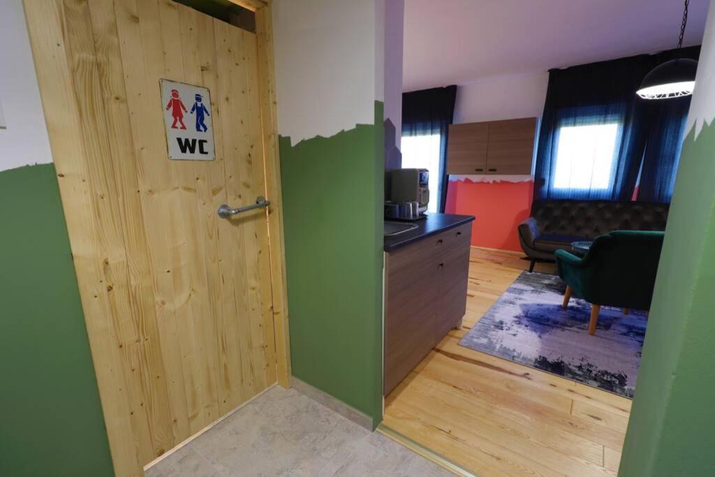 Room Emma,between bus&train station,Netflix,speed Wi-Fi Zagreb Buitenkant foto