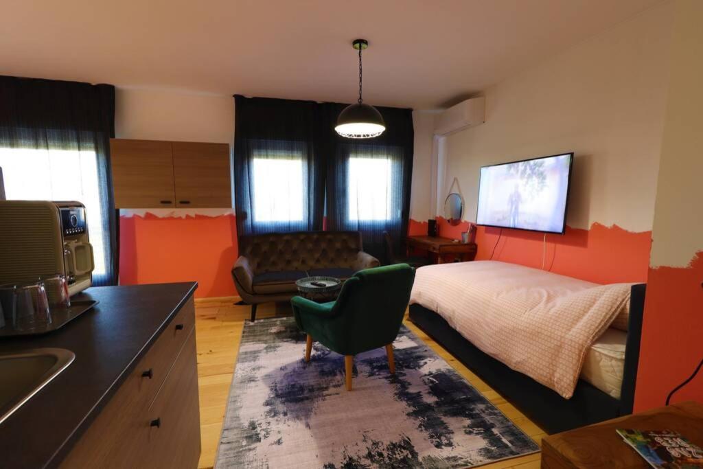 Room Emma,between bus&train station,Netflix,speed Wi-Fi Zagreb Buitenkant foto