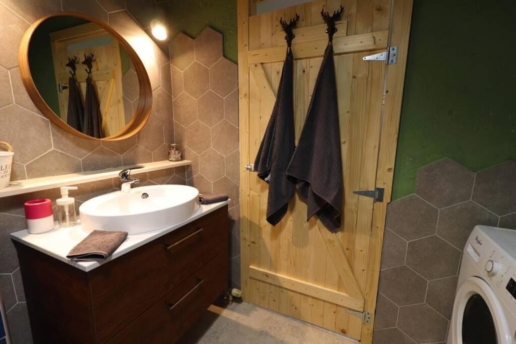 Room Emma,between bus&train station,Netflix,speed Wi-Fi Zagreb Buitenkant foto