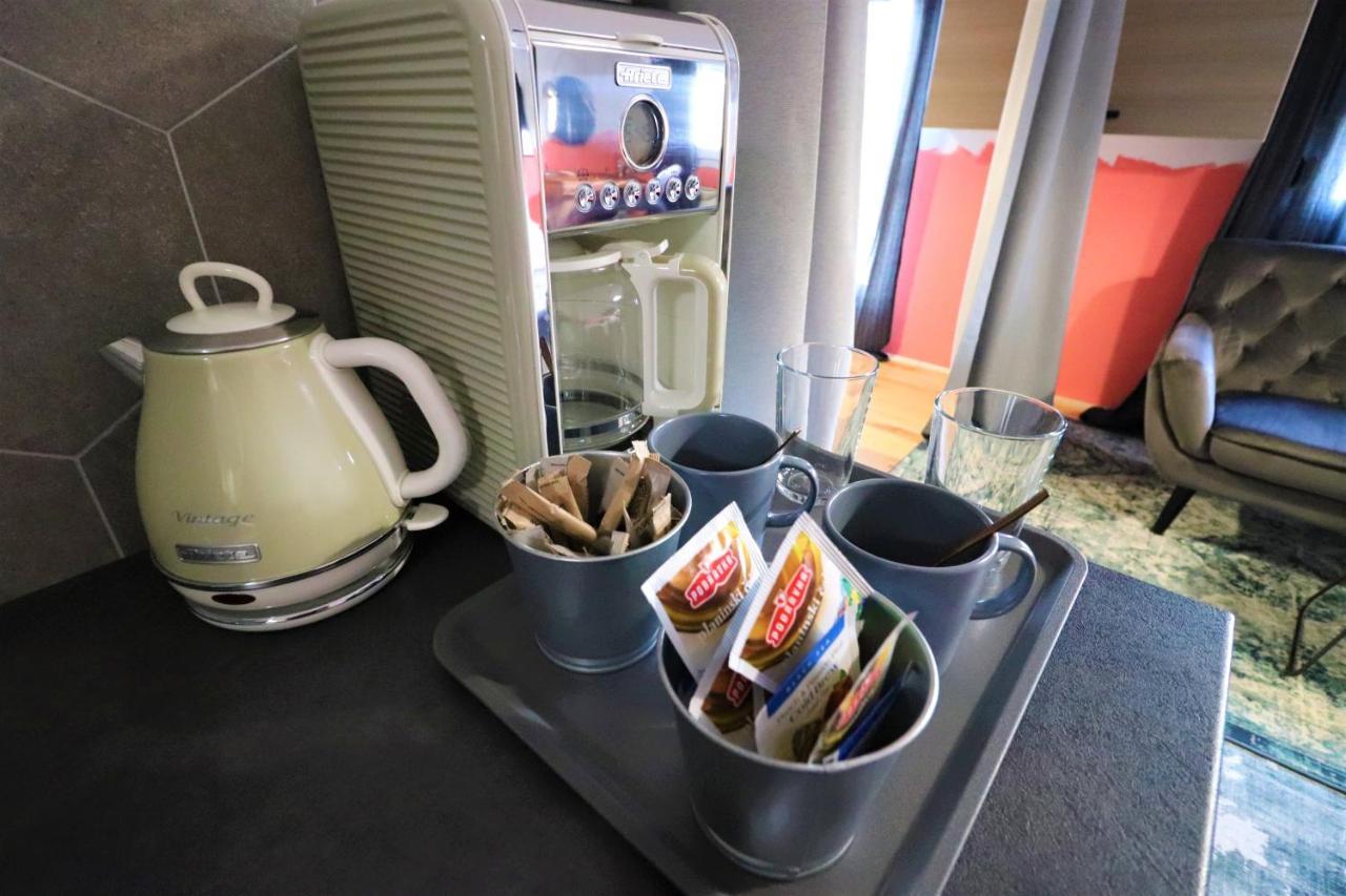 Room Emma,between bus&train station,Netflix,speed Wi-Fi Zagreb Buitenkant foto